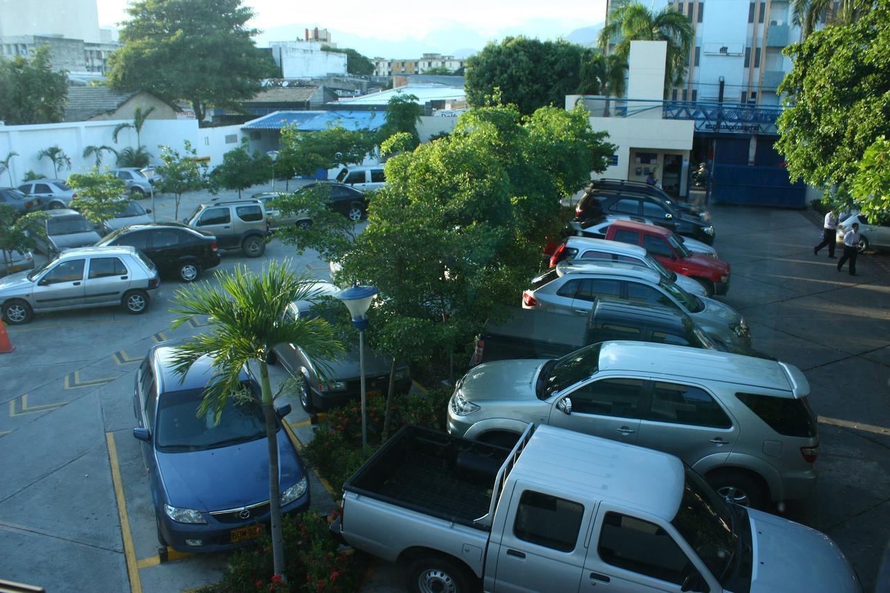 Vajamar Hotel Valledupar Zewnętrze zdjęcie